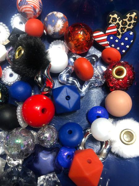 Bead Mixes - American Hearts|| 3mm+ Large Hole || Bead Pack with Focal ||Red, White, Blue