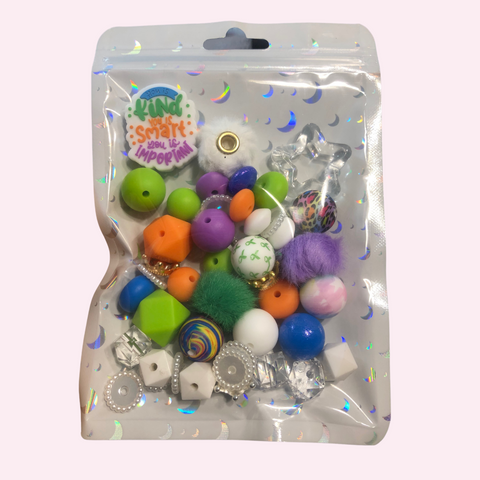 Bead Mixes - You is Kind || 3mm+ Large Hole || Bead Pack with Focal || Green, Purple, White