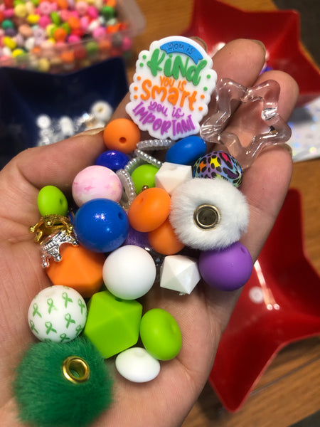 Bead Mixes - You is Kind || 3mm+ Large Hole || Bead Pack with Focal || Green, Purple, White