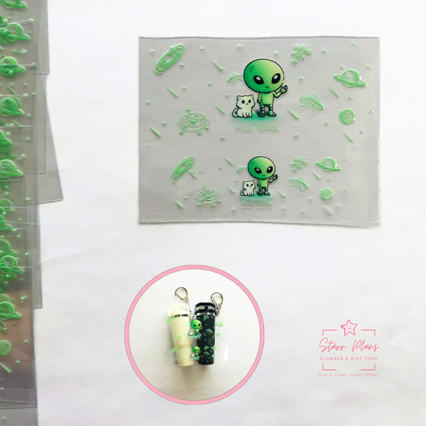 Mini Tumbler UVDTF Decal - Magical Aliens "Hello, Human" With Cat